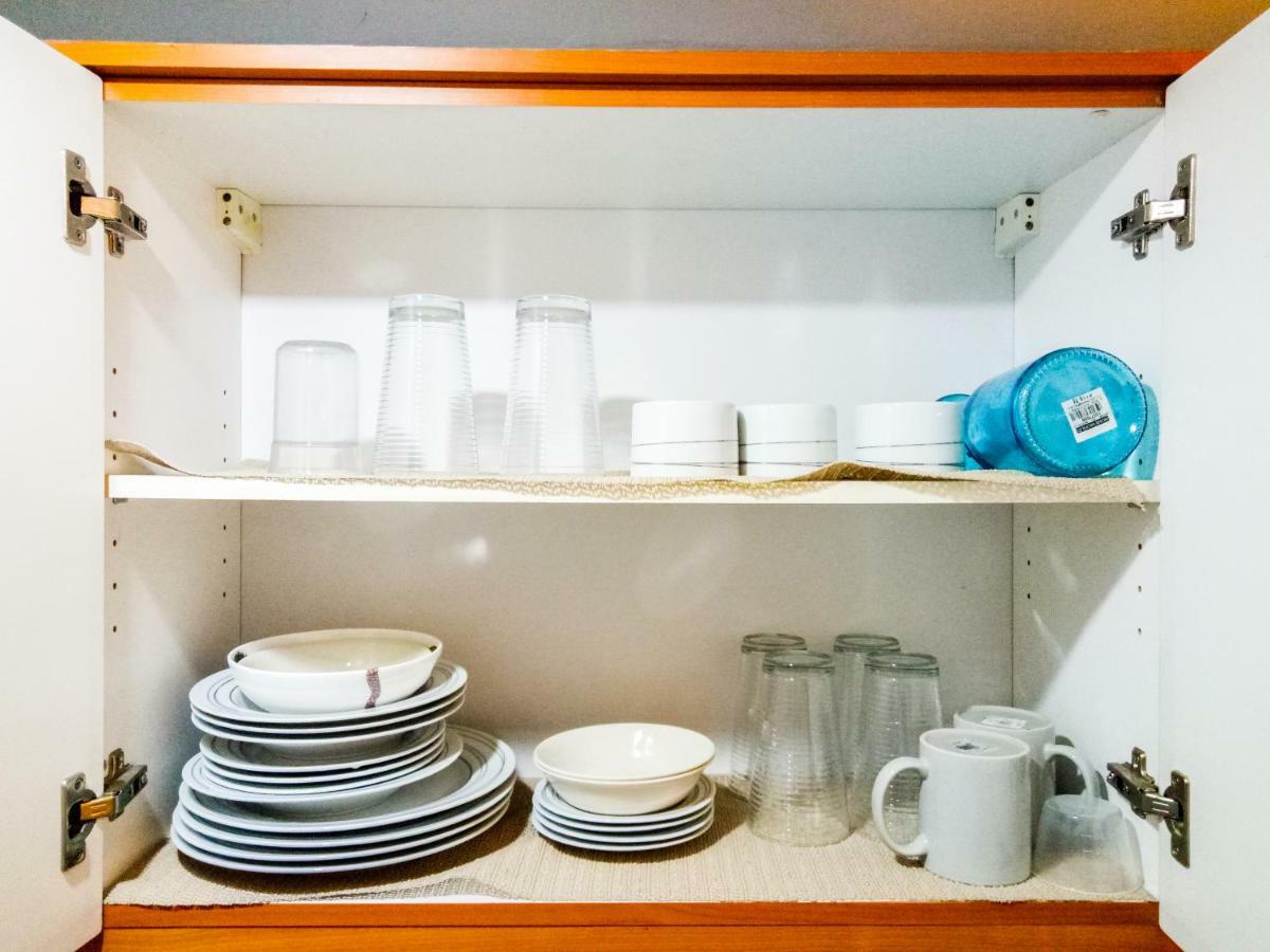 Appartement Forbes Area Bgc Taguig Manille Extérieur photo