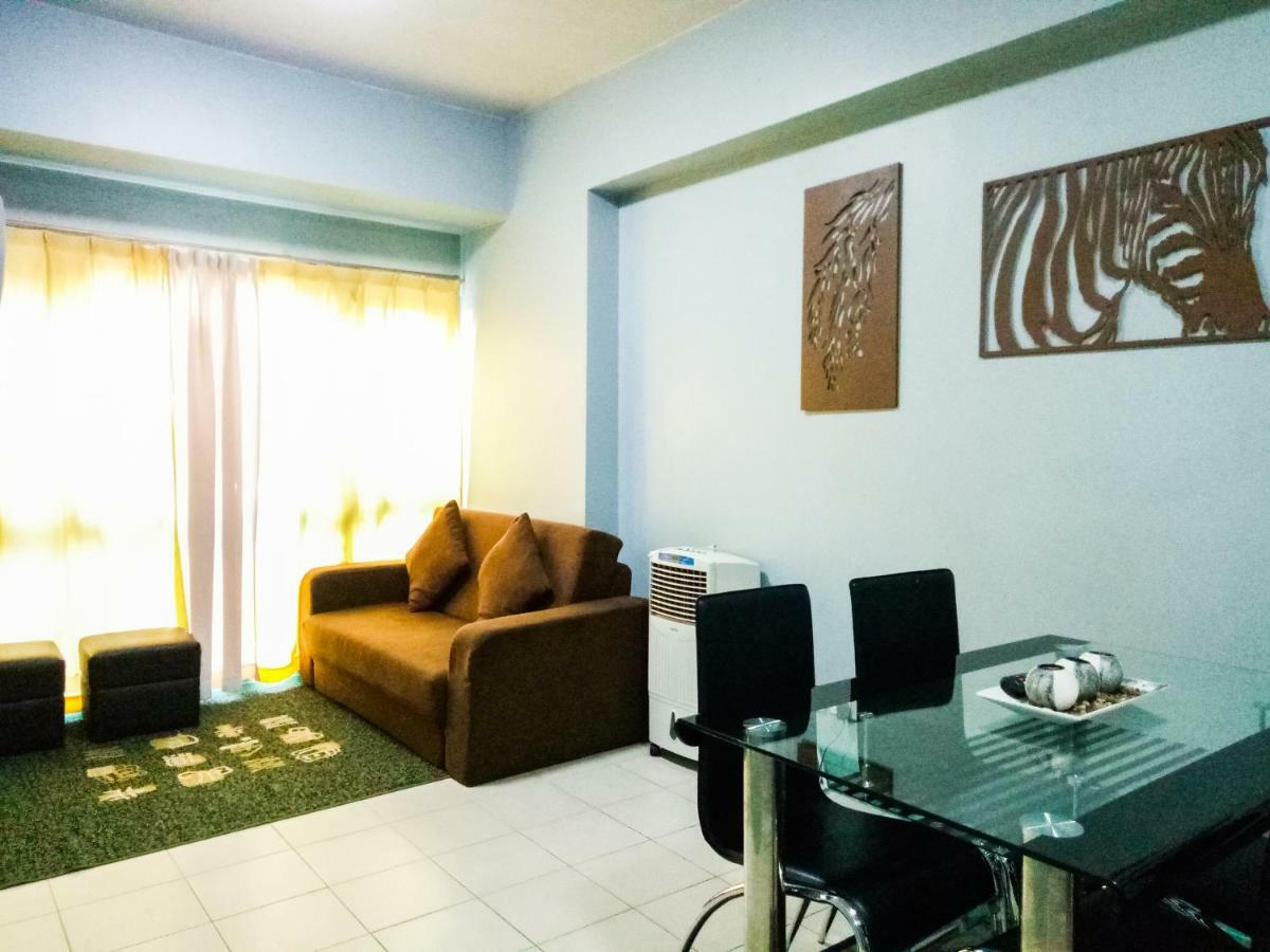 Appartement Forbes Area Bgc Taguig Manille Extérieur photo