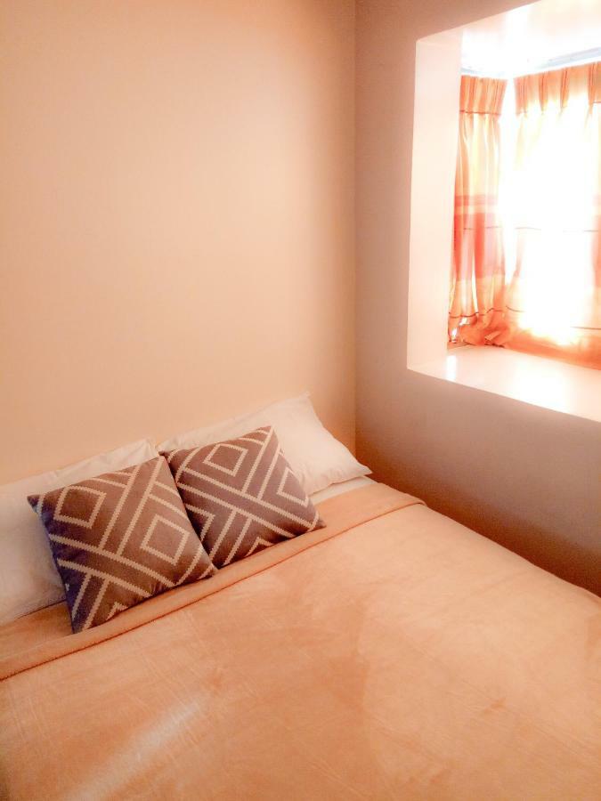 Appartement Forbes Area Bgc Taguig Manille Extérieur photo