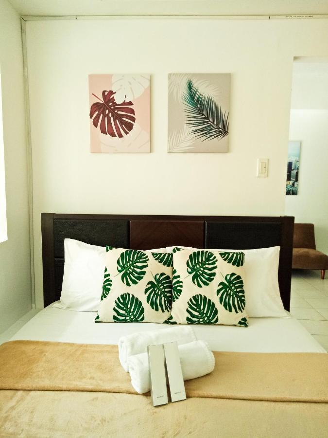 Appartement Forbes Area Bgc Taguig Manille Extérieur photo