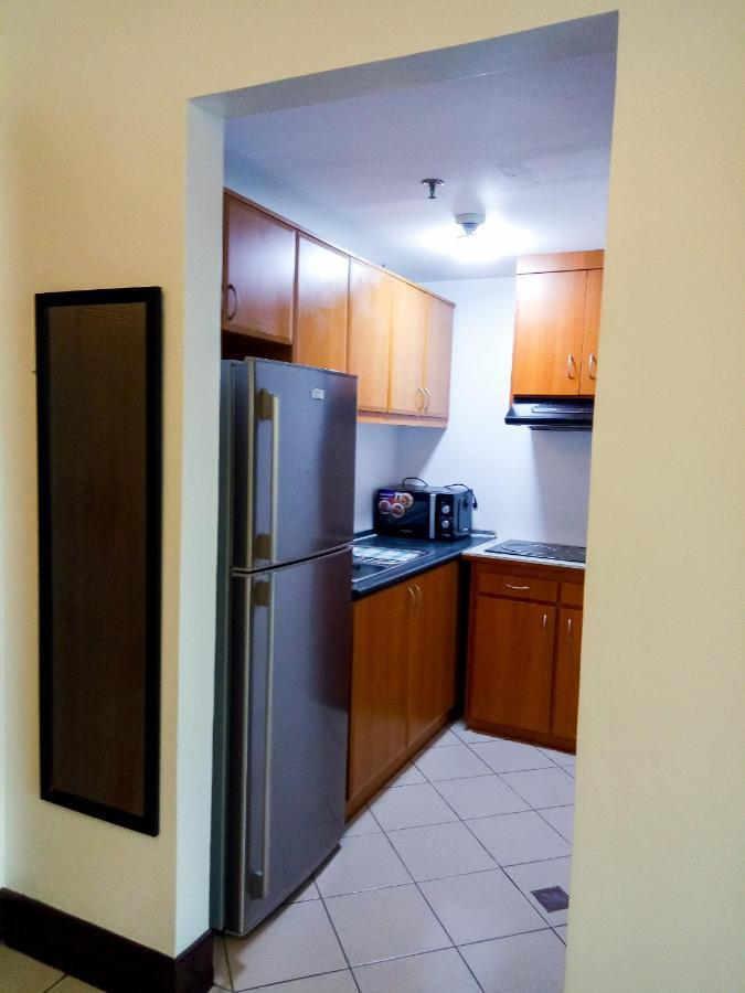 Appartement Forbes Area Bgc Taguig Manille Extérieur photo